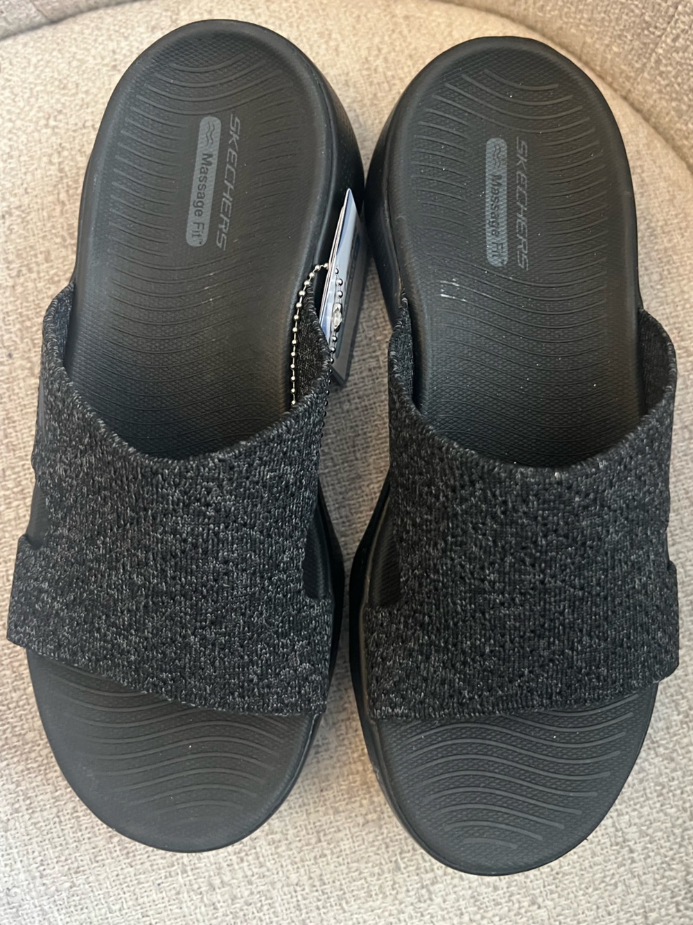 Skechers Women's Black Textured Slide Mules - Picture 2 of 7